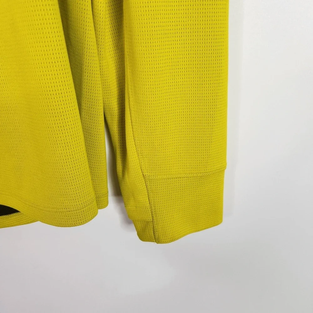GOLITE Replay 1/4 Zip Pullover Mens Medium Yellow Long Sleeve Performance Top